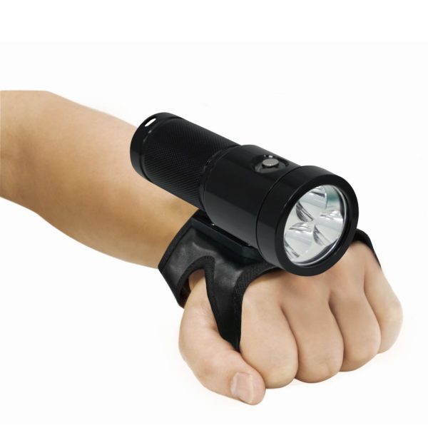 Bigblue 2900-Lumen Narrow-Beam Tech Light (Black, Blue or Pink) - Image 6