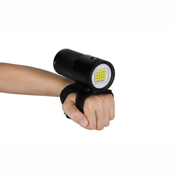 Bigblue 15000-Lumen Tri Color Video Light - Image 4