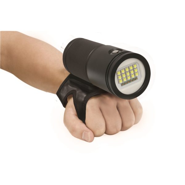 Bigblue 9000 Lumen Tri-Color Video Light - Image 6